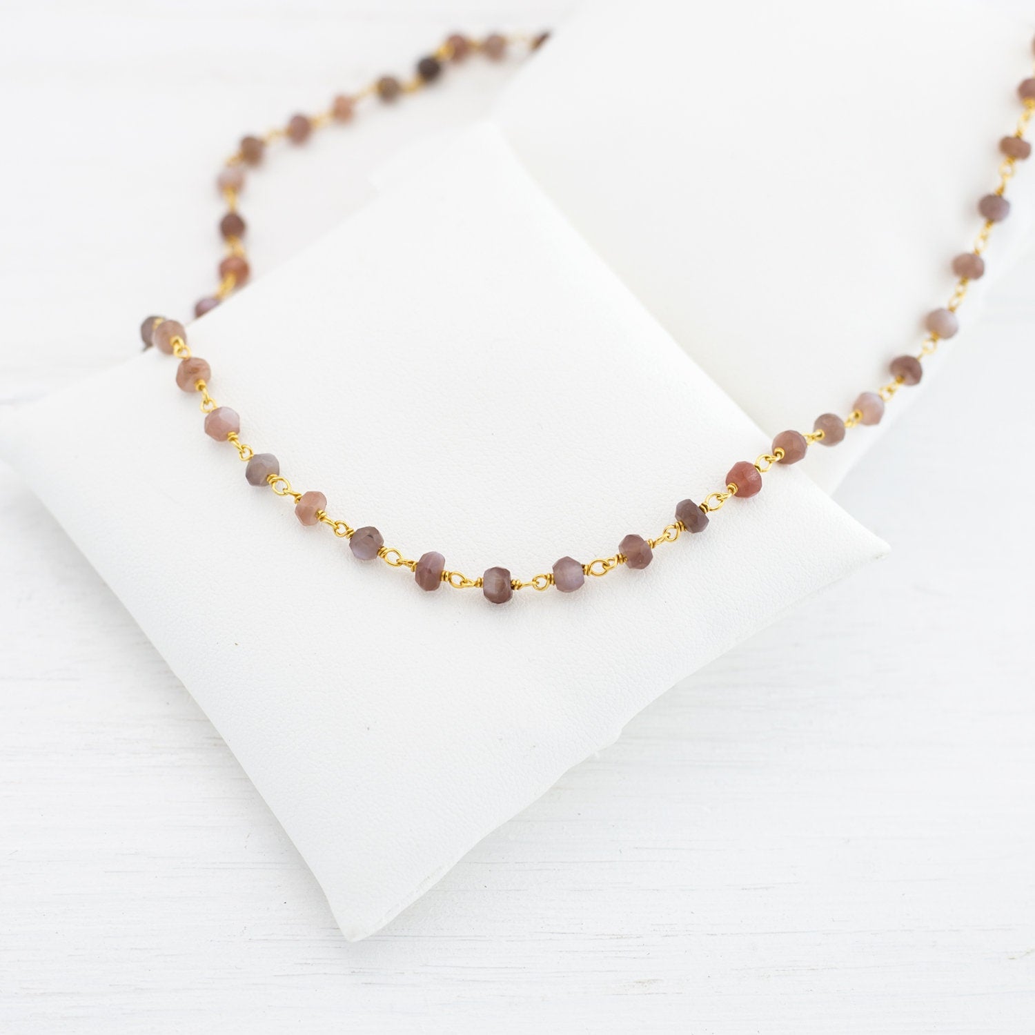 Everyday Moonstone Rosary Necklace, Beaded Chain Necklace, Gemstone Choker, Layering Necklace, Wire Wrapped Moonstone, Long Simple Necklace