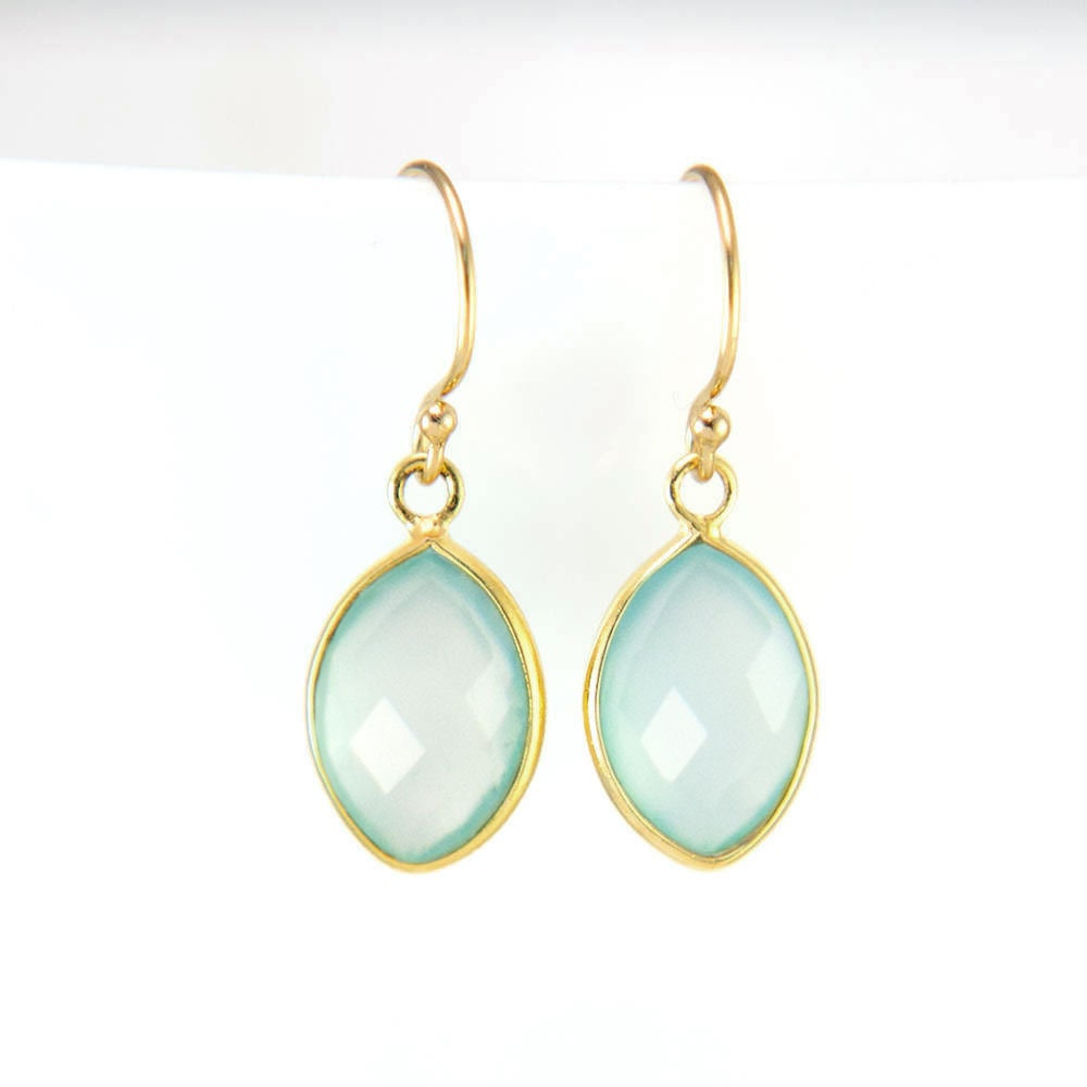 Simple Aquamarine Gemstone Earrings, Modern Bride, Bridesmaid Thank you, March Birthstone Jewelry, Gift for Friend, Minimalist Earrings