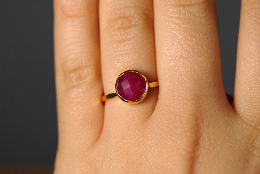 Round Gold Ruby Ring - July Birthstone Ring - Solitaire Ring - Stackable Stone Ring - Stacking Ring - Gold Ring- Round Ring