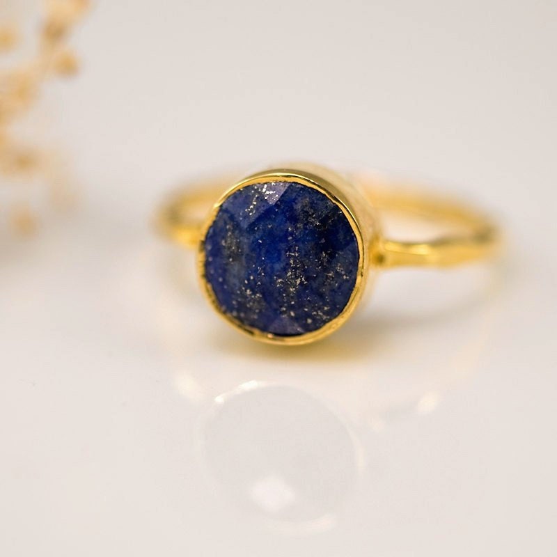 Blue Lapis Lazuli Ring Gold, September Birthstone Ring, Blue Stone Ring, Lapis Gemstone Ring, Stacking Ring, Handmade Tear Drop Ring