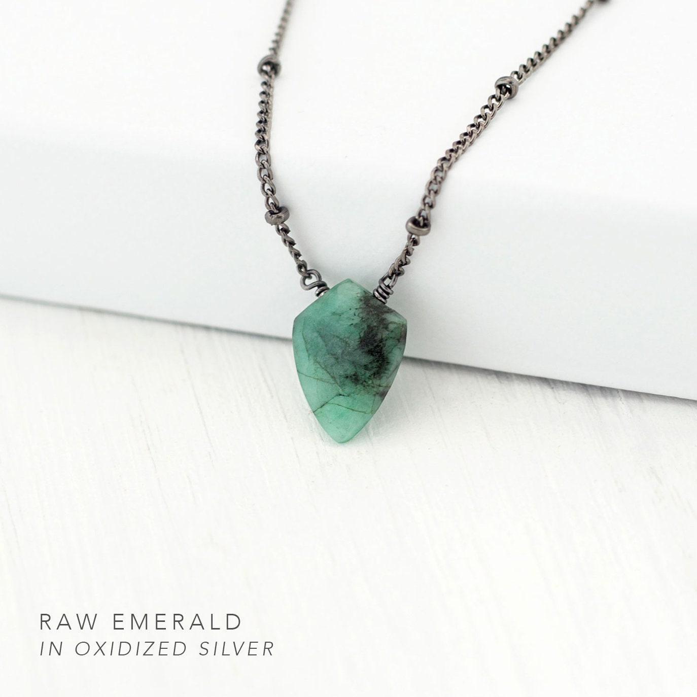 Labradorite Point Necklace, Flashy Geometric Labradorite Pendant, Boho Satellite Chain Necklace, Natural Genuine Gemstone, Arrowhead Silver