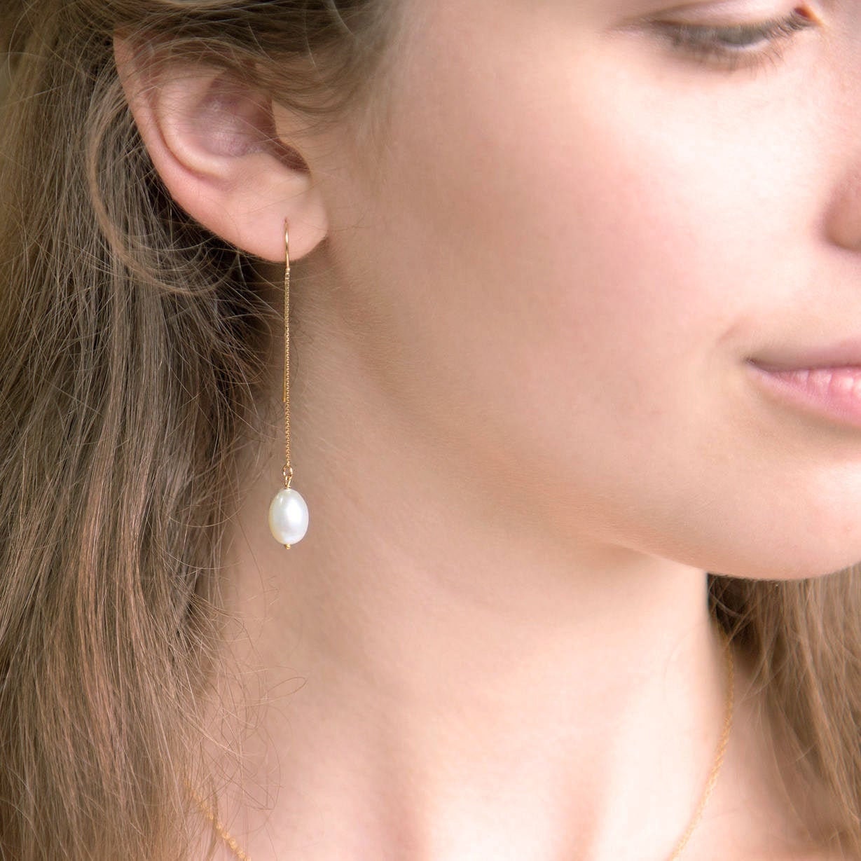 Freshwater Pearl Drop Threader Earrings, 14k Gold Filled, Bridesmaid Pearl Earrings, Long Pearl Earrings, Pearl Dangle, Gift for Girlfriend