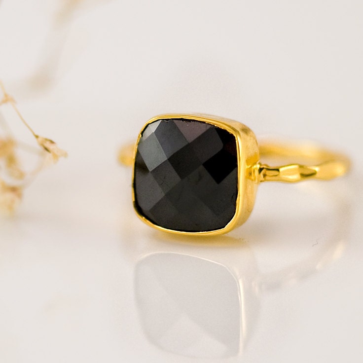 Black Onyx Ring Gold, Black Stone Ring, Cushion Cut Ring, Solitaire Ring, Stackable Ring, Statement Ring, Bezel Ring, Gift for Mom, RH-SQ