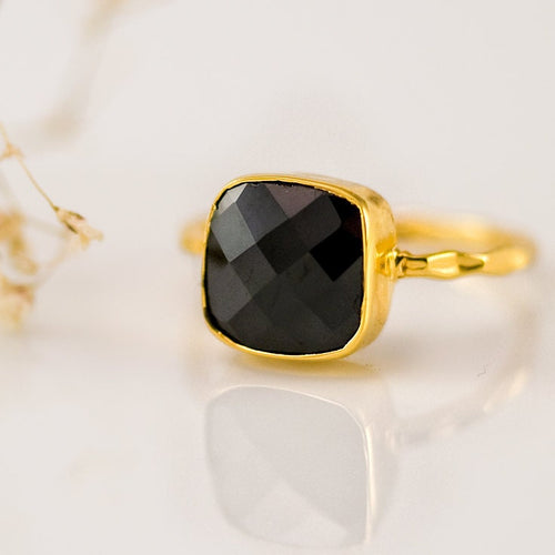 Black Onyx Ring Gold, Black Stone Ring, Cushion Cut Ring, Solitaire Ring, Stackable Ring, Statement Ring, Bezel Ring, Gift for Mom, RH-SQ