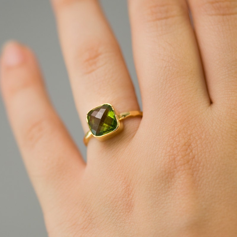 Green Peridot Ring Gold, August Birthstone Ring, Cushion Cut, Solitaire Ring, Green Stone Ring, Stackable Stone Ring, Gift for Mom