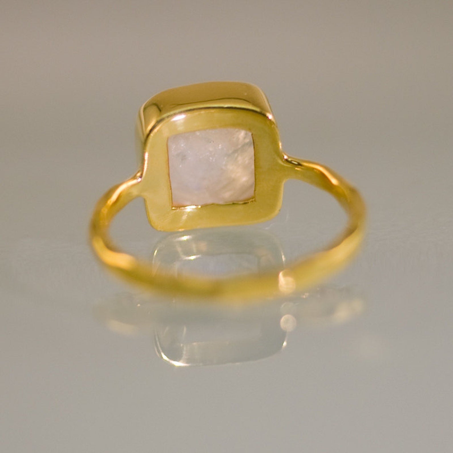 White Moonstone Ring Gold - June Birthstone Ring - Gemstone Ring - Gold Ring - Bezel Set Ring, Summer Jewelry, Statement Ring, 9mm Solitaire