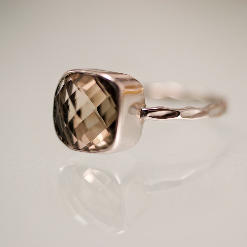 Smokey Quartz Ring, Back to School Gift, Autumn Jewelry, Brown Stone Ring, Solitaire Stacking Ring, Teardrop Ring, Round Gemstone